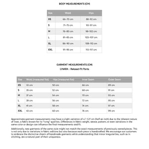 a table with measurements and measurements for the body