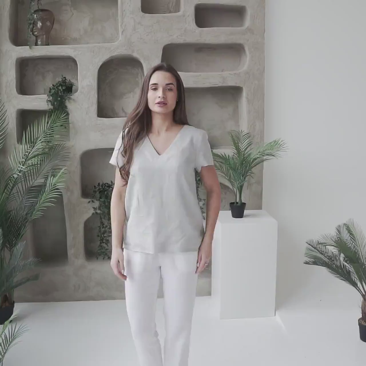 Premium Linen Blouse – V-Neck Short Sleeve, Relaxed Fit, Minimalist Top - LISSORA